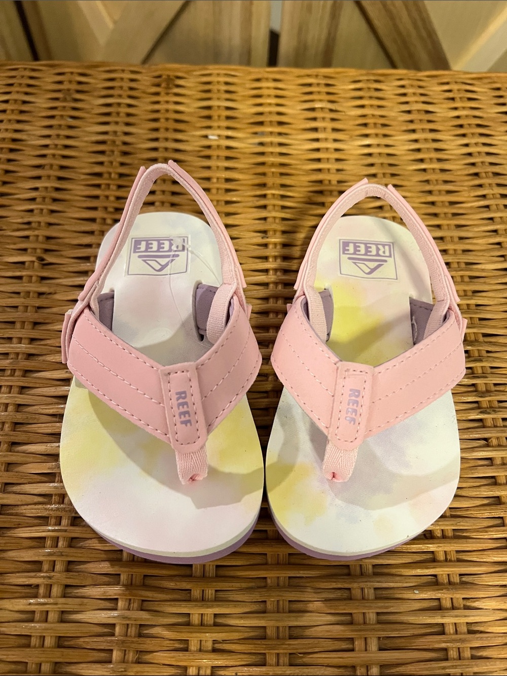 NWOT! Reef Kids Pink Toddler Slingback Flip Flops
